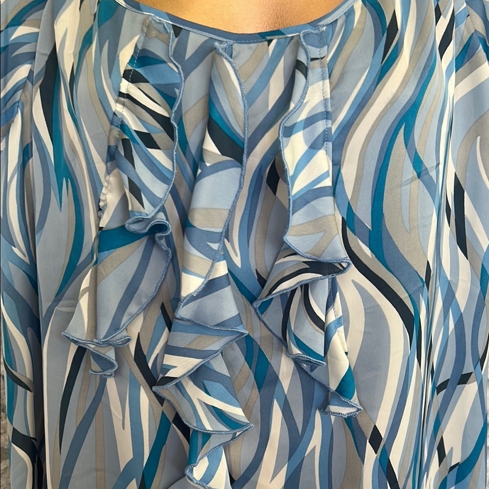 ribbon pattern top - Picture 2 of 7